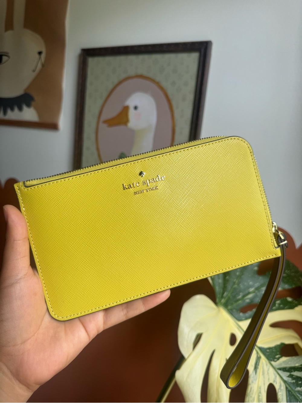 kate spade wristlet